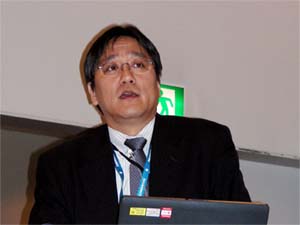 講演者：経済産業省 商務情報政策局情報処理振興課 課長 八尋俊英氏